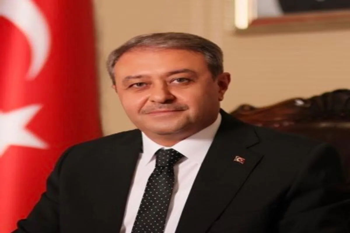 VALİ HASAN ŞILDAK'TAN TEKNOFEST YARIŞMACILARINA DESTEK